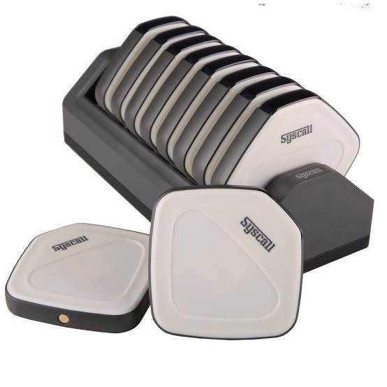 3 ΔΕΞΙΑ (guest pagers)